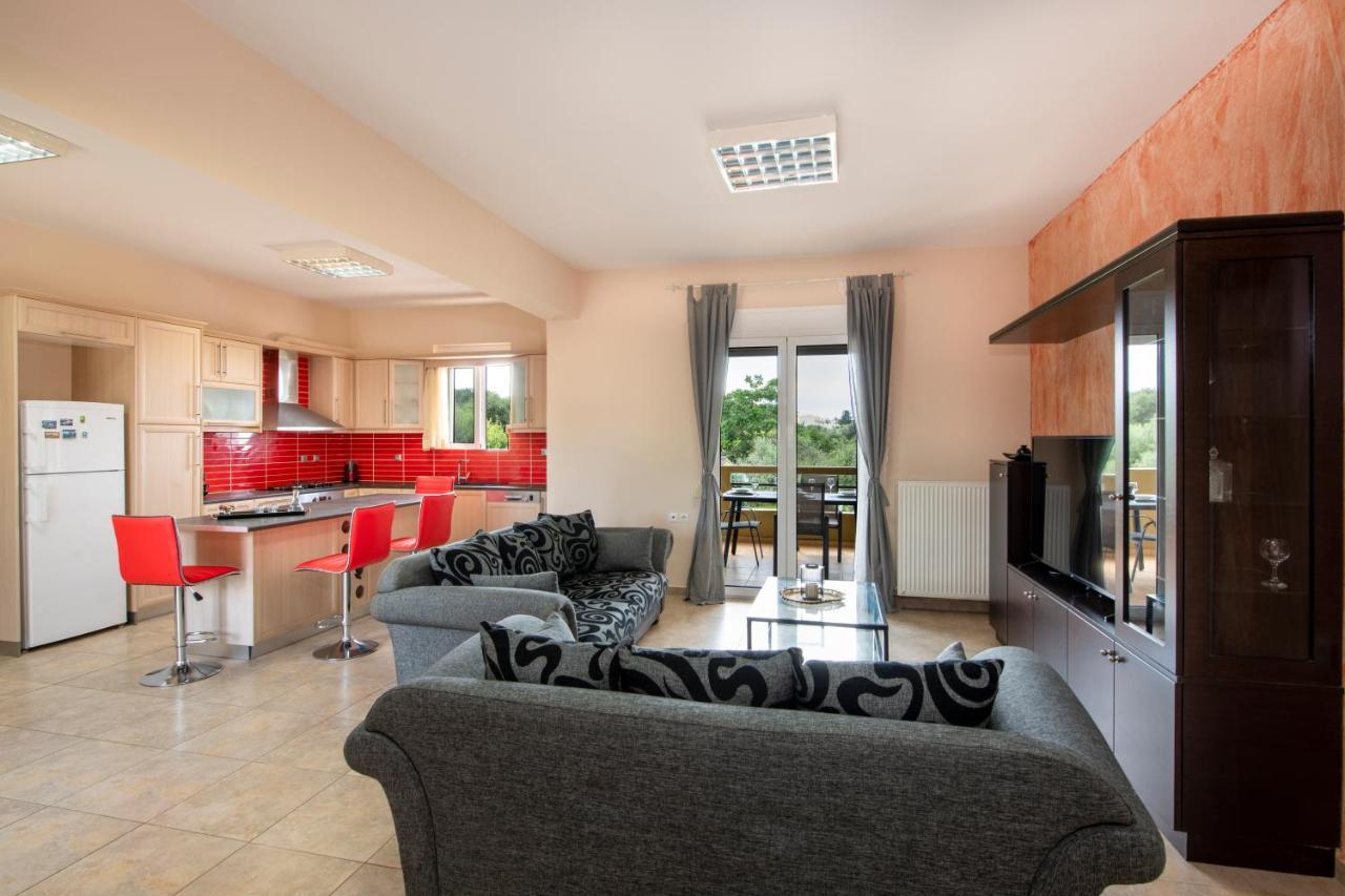 Апартаменты Valia'S House Като-Даратсо Экстерьер фото